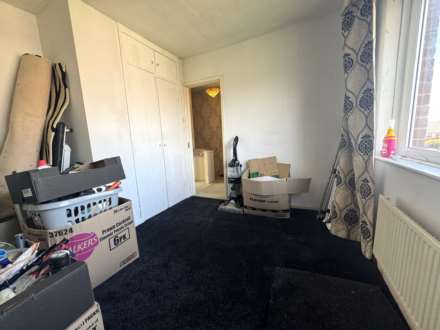 Hawthorne Grove, Oldham, Image 12