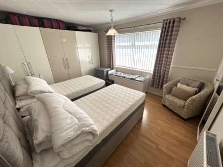 3 Palm Grove, Oldham,OL9 0DU, Image 14