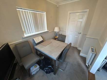 3 Palm Grove, Oldham,OL9 0DU, Image 4