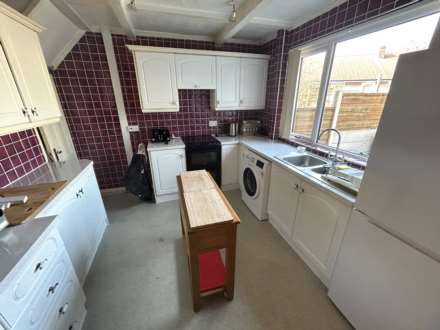 3 Palm Grove, Oldham,OL9 0DU, Image 6