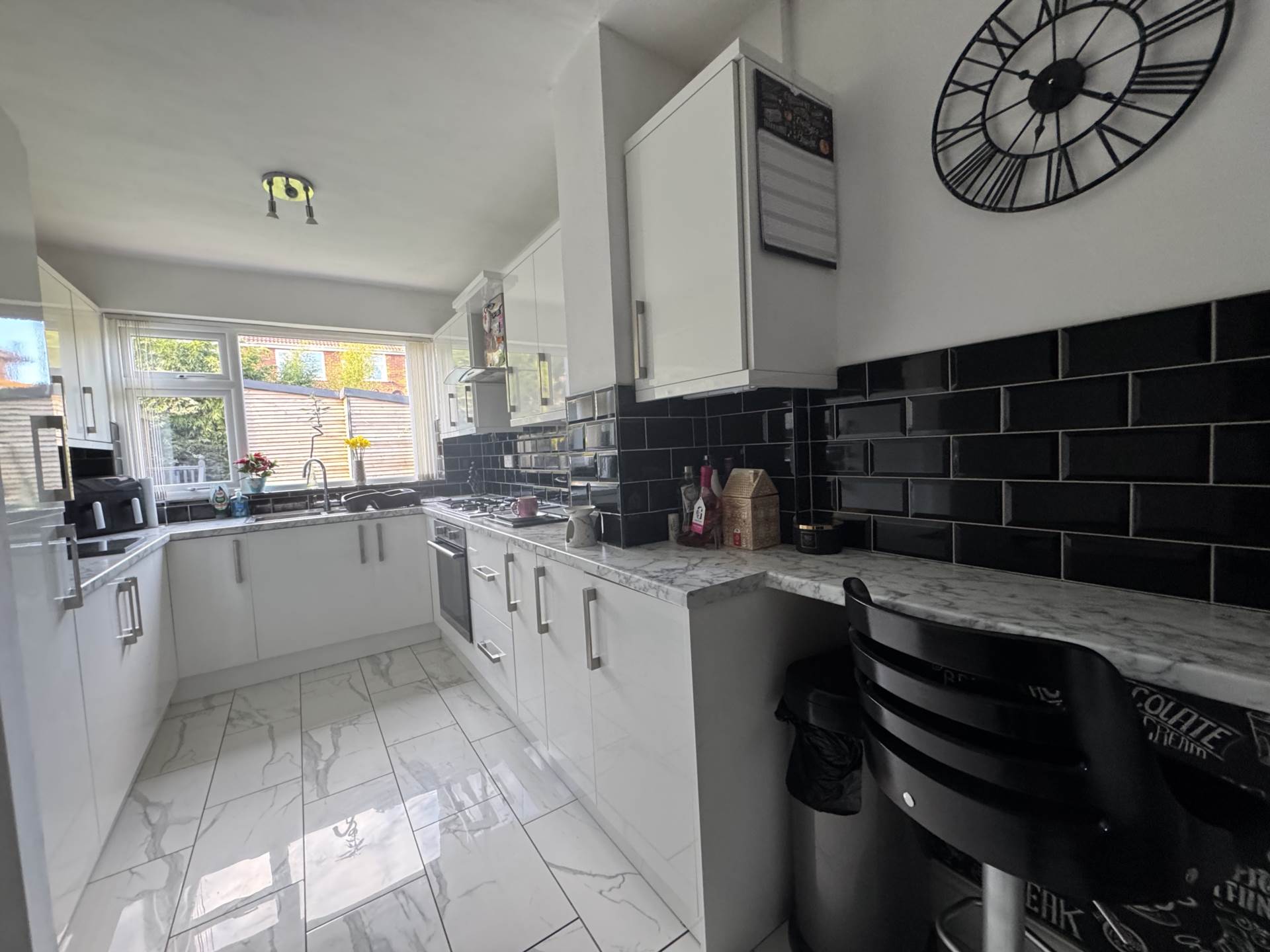 48 Butterworth Lane, Chadderton, Oldham, OL9 8DY, Image 3
