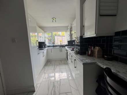 48 Butterworth Lane, Chadderton, Oldham, OL9 8DY, Image 10