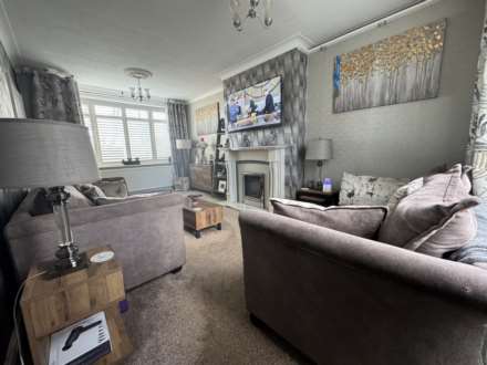 48 Butterworth Lane, Chadderton, Oldham, OL9 8DY, Image 4