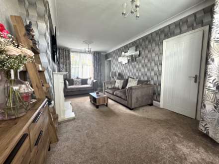 48 Butterworth Lane, Chadderton, Oldham, OL9 8DY, Image 9