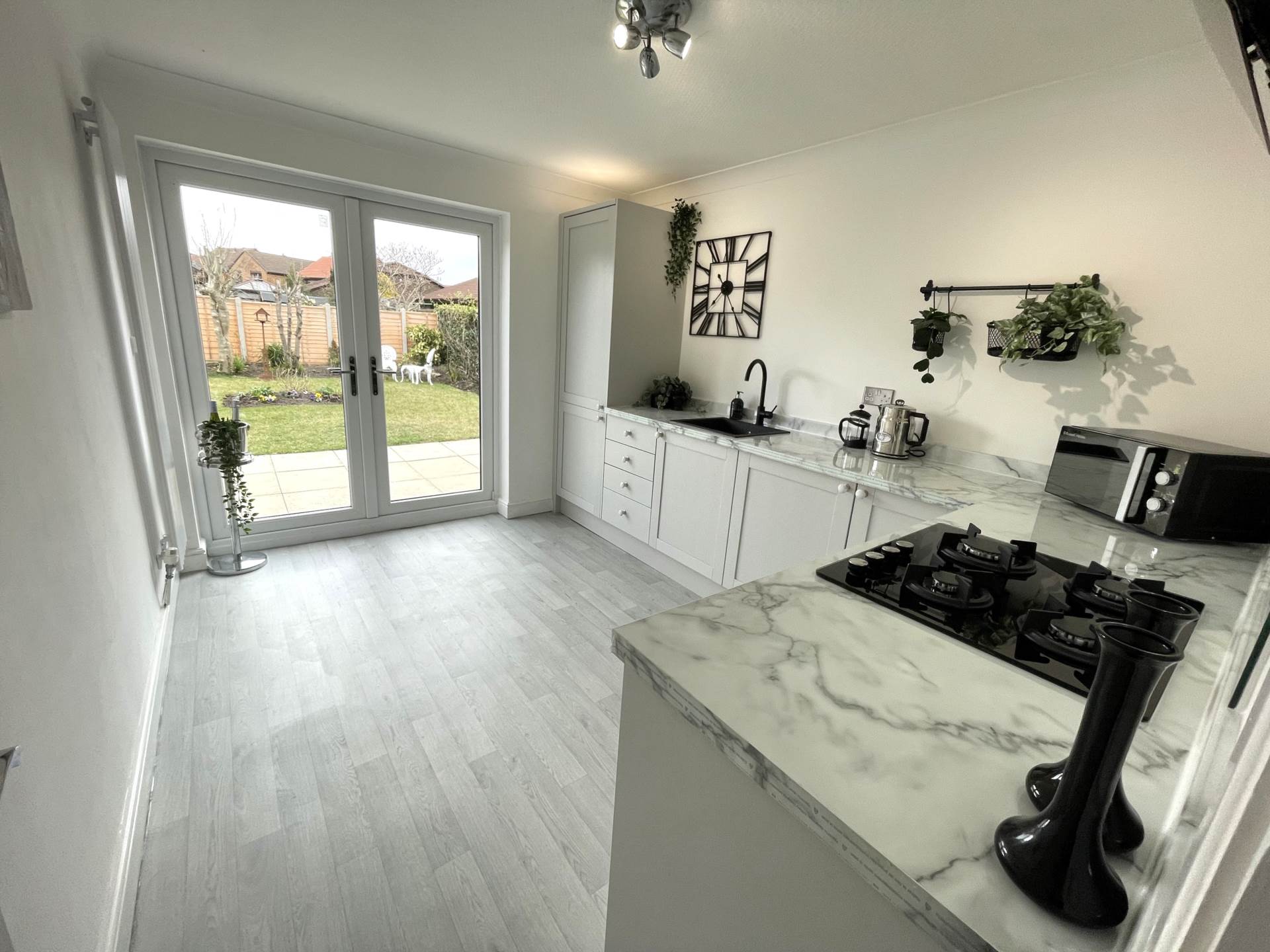 1 Tulip Close, Chadderton, OL9 9TF, Image 3