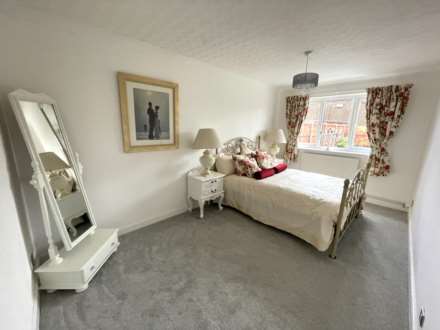 1 Tulip Close, Chadderton, OL9 9TF, Image 10