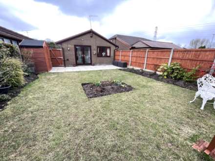 1 Tulip Close, Chadderton, OL9 9TF, Image 12