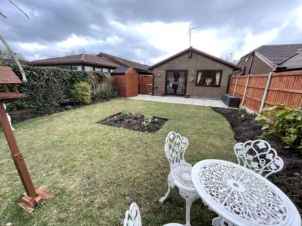 1 Tulip Close, Chadderton, OL9 9TF, Image 13