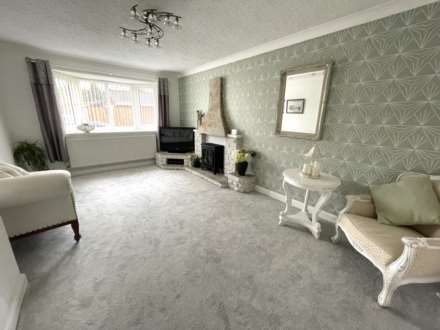 1 Tulip Close, Chadderton, OL9 9TF, Image 7