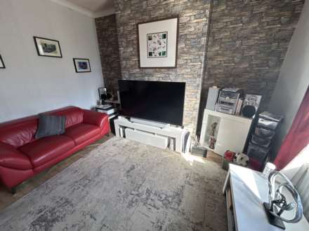 Denton Lane, Chadderton, Image 6