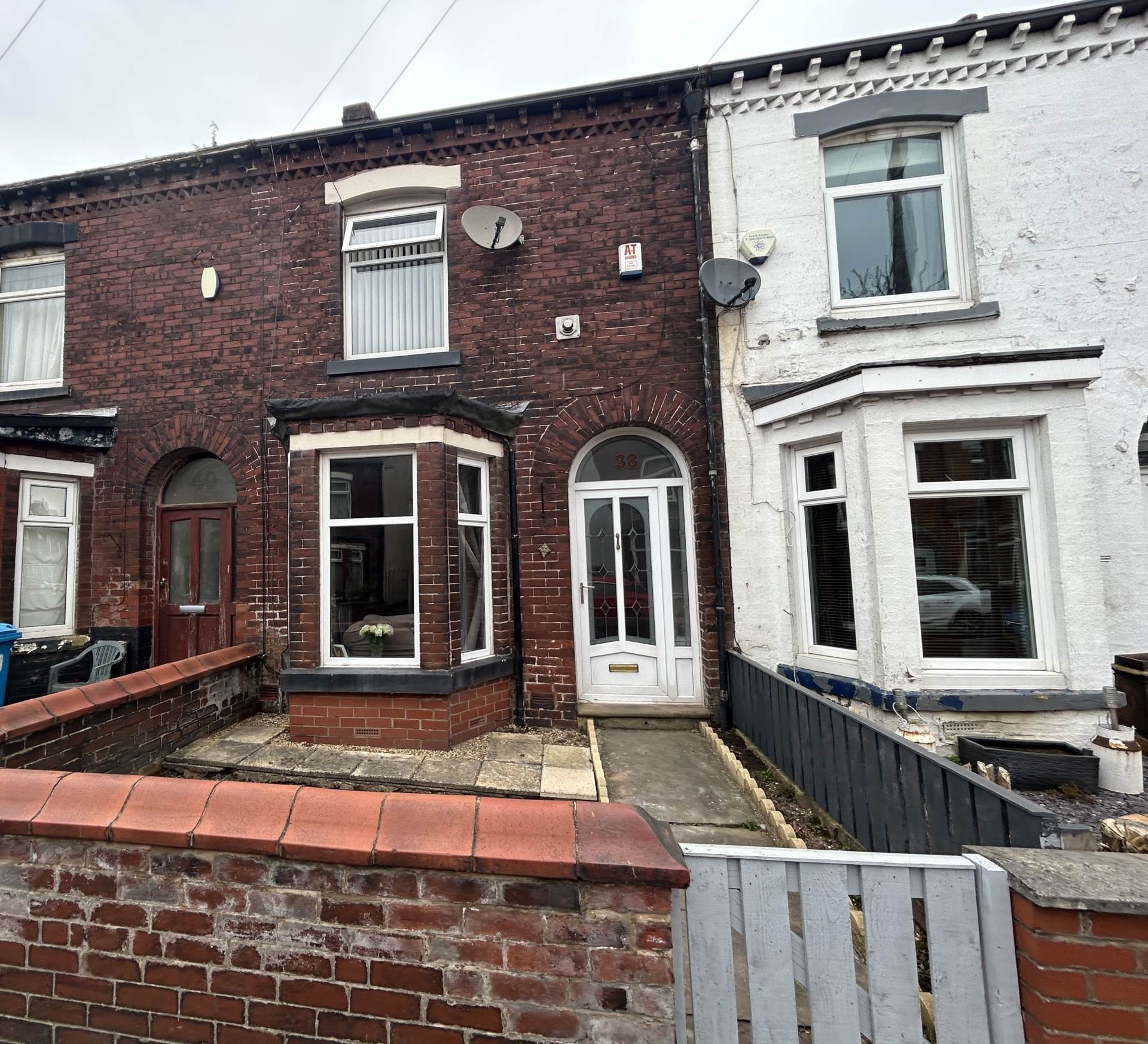 38 Queens Road, Chadderton, OL9 9HS, Image 1