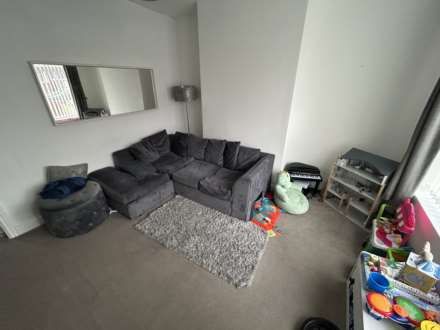 44 Whitehall Street, Oldham,OL1 3PS, Image 3