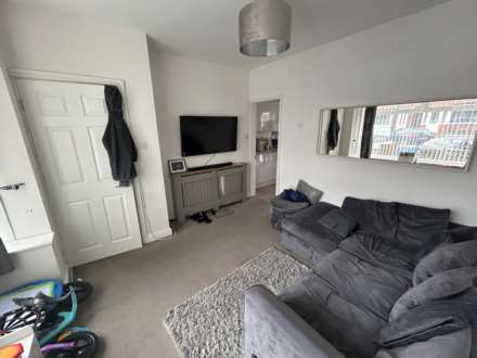 44 Whitehall Street, Oldham,OL1 3PS, Image 4