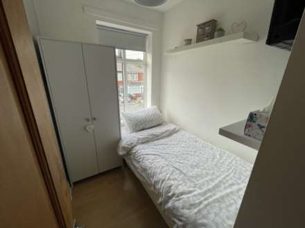 5 Bardsley Street, Oldham, OL9 8HG, Image 10