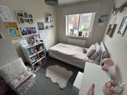 Partridge Way, Oldham, Image 15