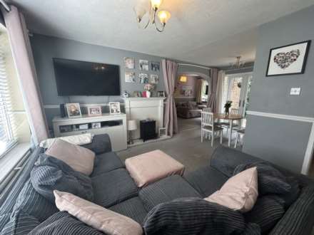 Partridge Way, Oldham, Image 4