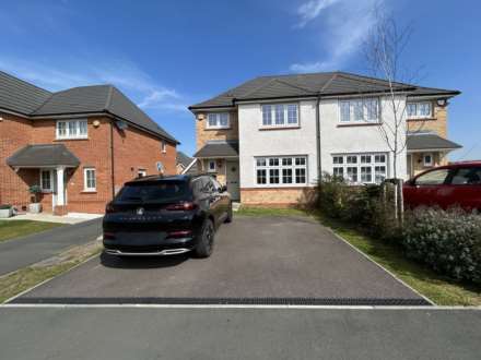 3 Bedroom Semi-Detached, 6 Horton Close, Chadderton,OL9 9FR