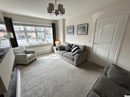6 Horton Close, Chadderton,OL9 9FR, Image 4