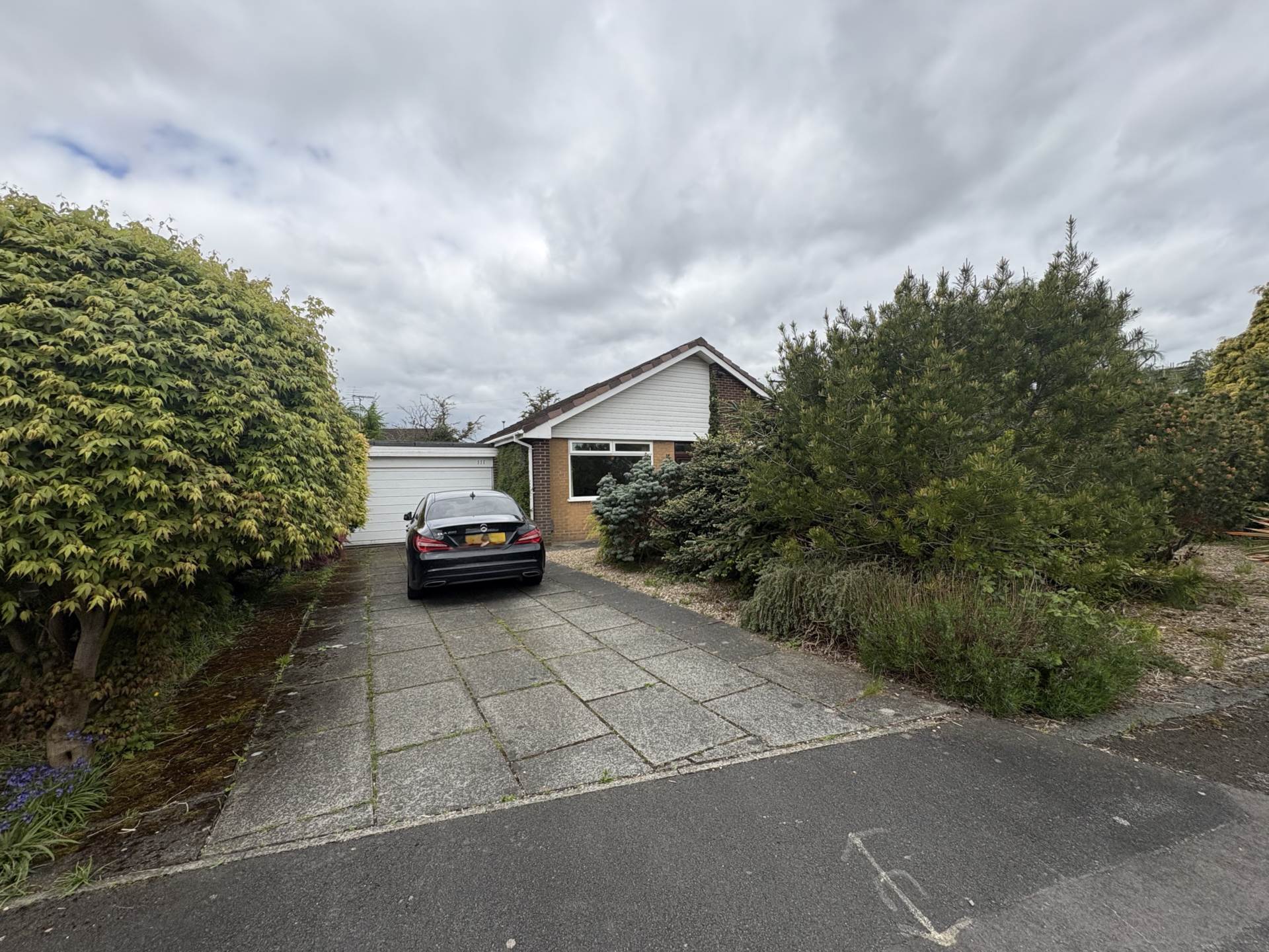 111 Green Lane, Oldham, Image 1