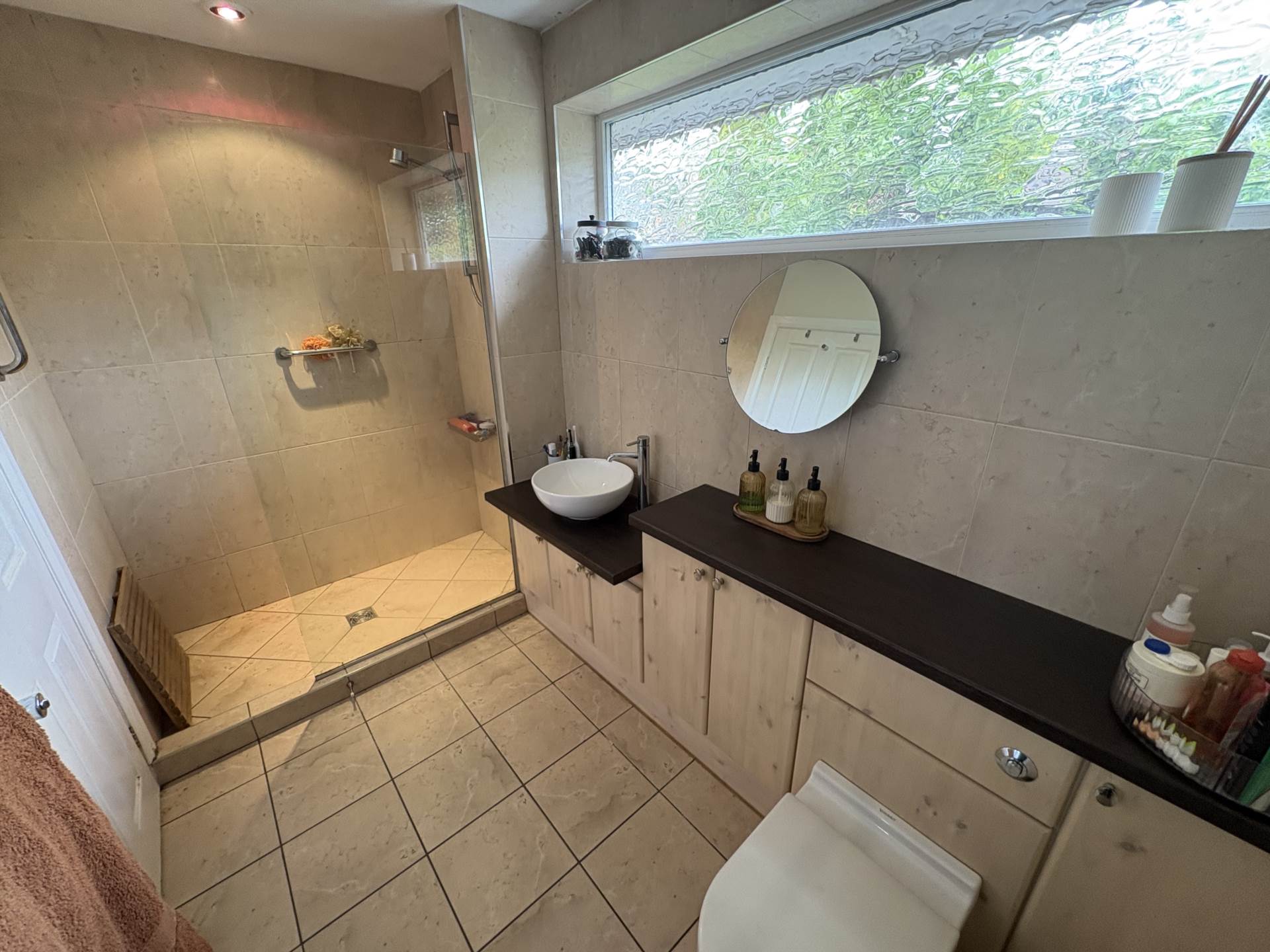 111 Green Lane, Oldham, Image 16