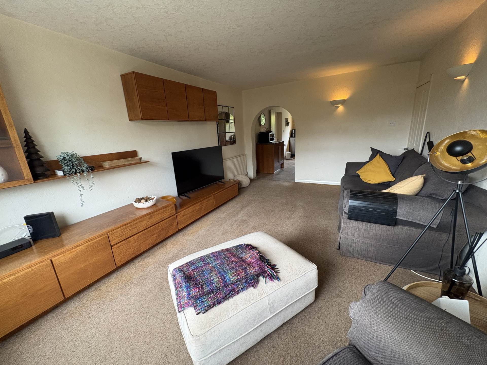 111 Green Lane, Oldham, Image 3