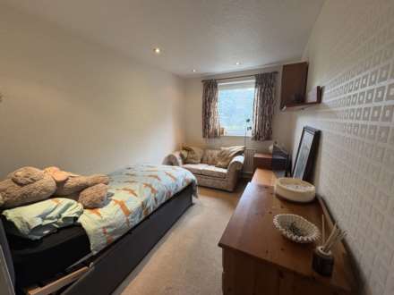 111 Green Lane, Oldham, Image 11