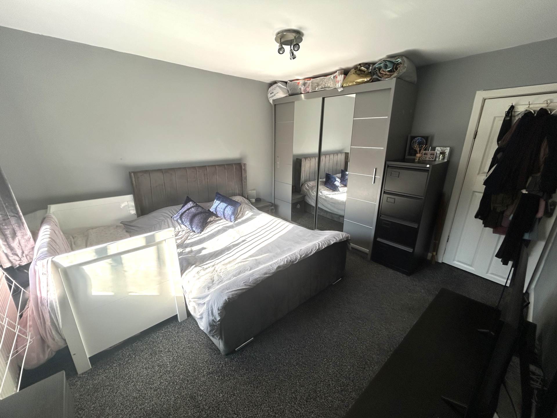 16 Linden Avenue, Oldham, OL4 2EW, Image 10