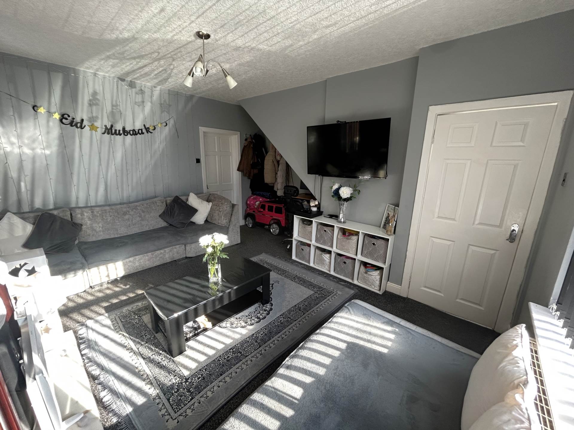 16 Linden Avenue, Oldham, OL4 2EW, Image 6