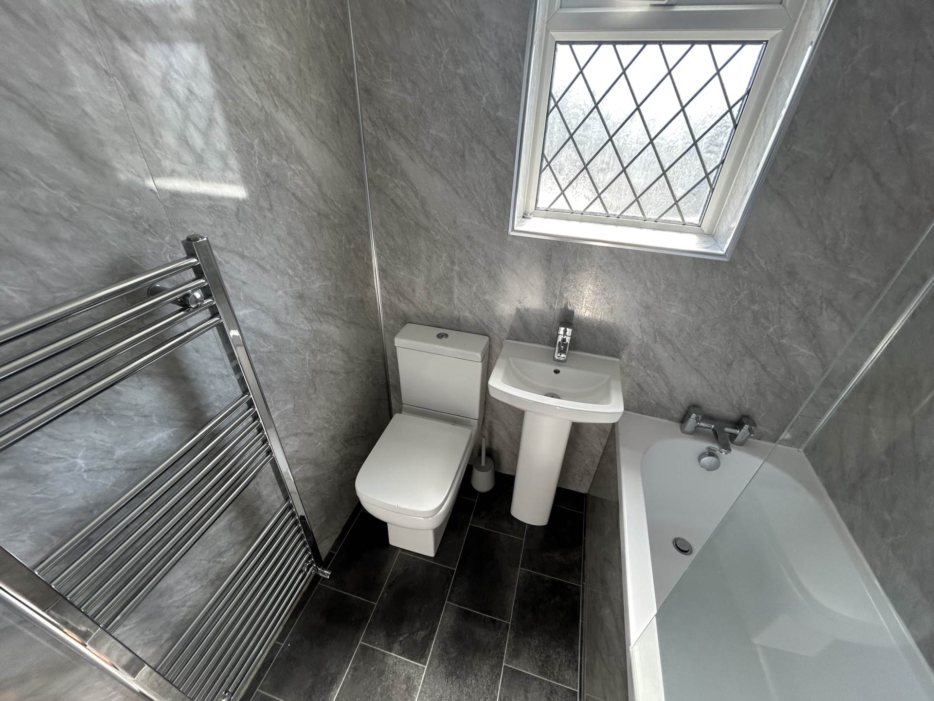 25 Andrew Street, Chadderton, OL9 0JN, Image 12