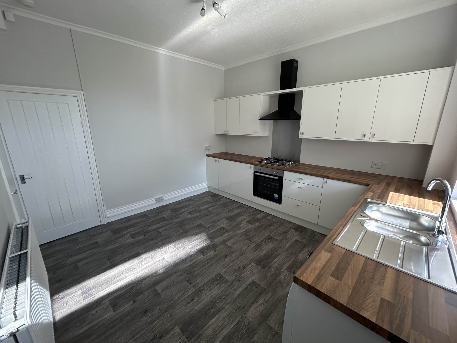 25 Andrew Street, Chadderton, OL9 0JN, Image 6