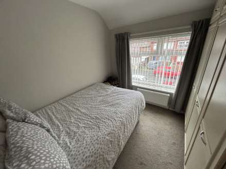 Selkirk Road, Oldham, Image 12