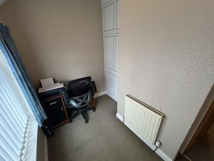 Selkirk Road, Oldham, Image 15