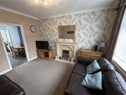 Selkirk Road, Oldham, Image 4
