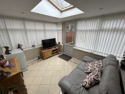 Selkirk Road, Oldham, Image 7