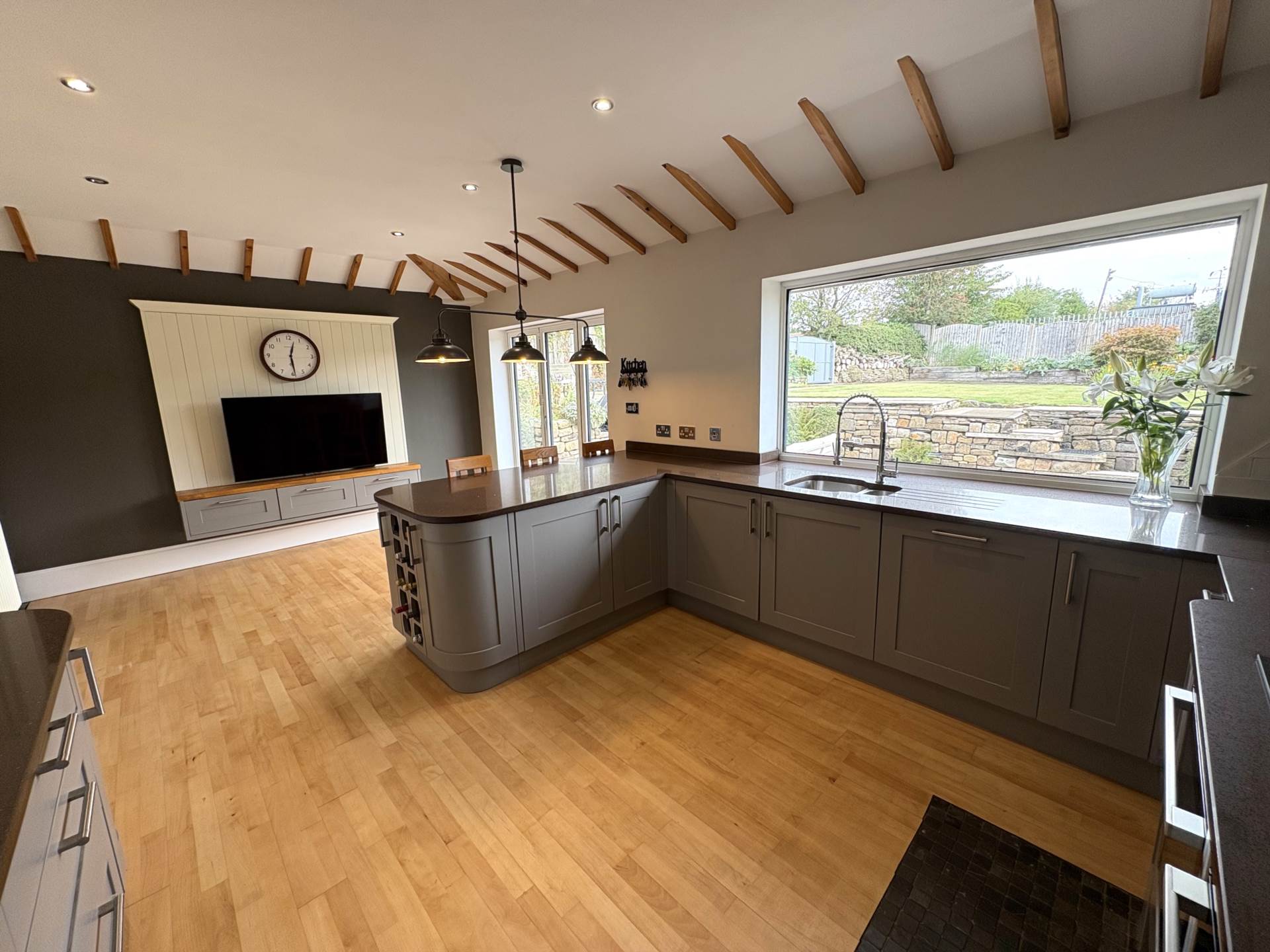 5 Hill Top, Chadderton, OL1 2SB, Image 16