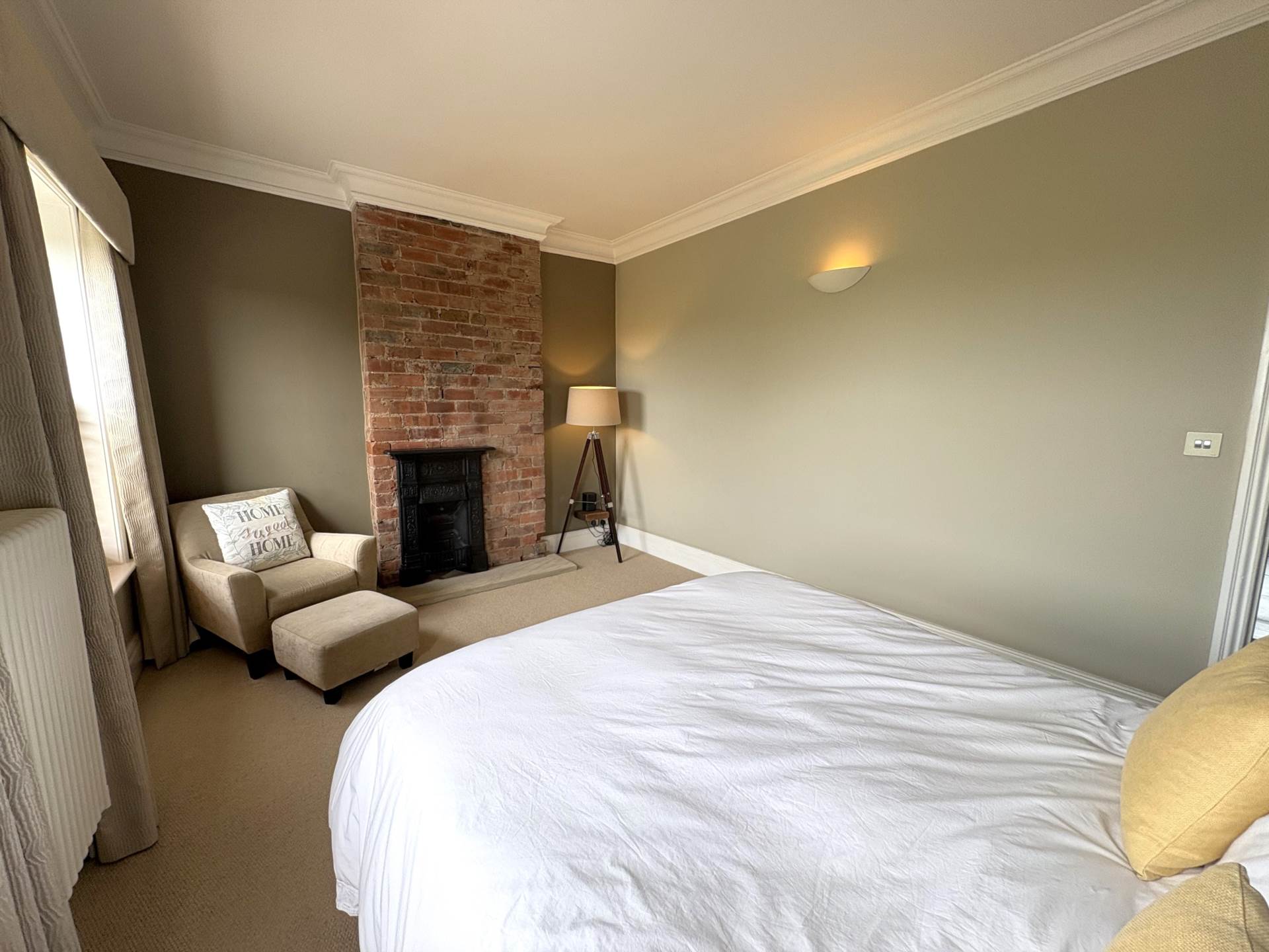 5 Hill Top, Chadderton, OL1 2SB, Image 24
