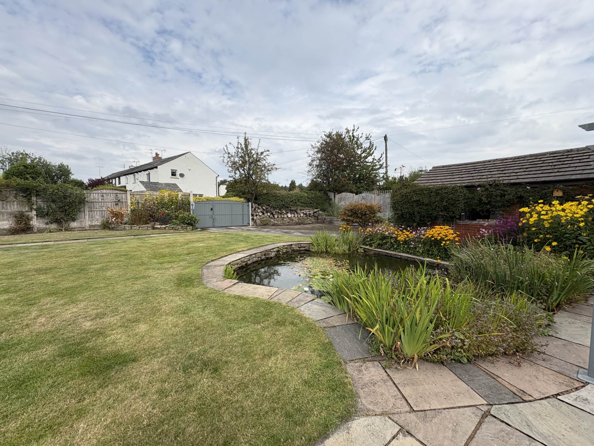 5 Hill Top, Chadderton, OL1 2SB, Image 39