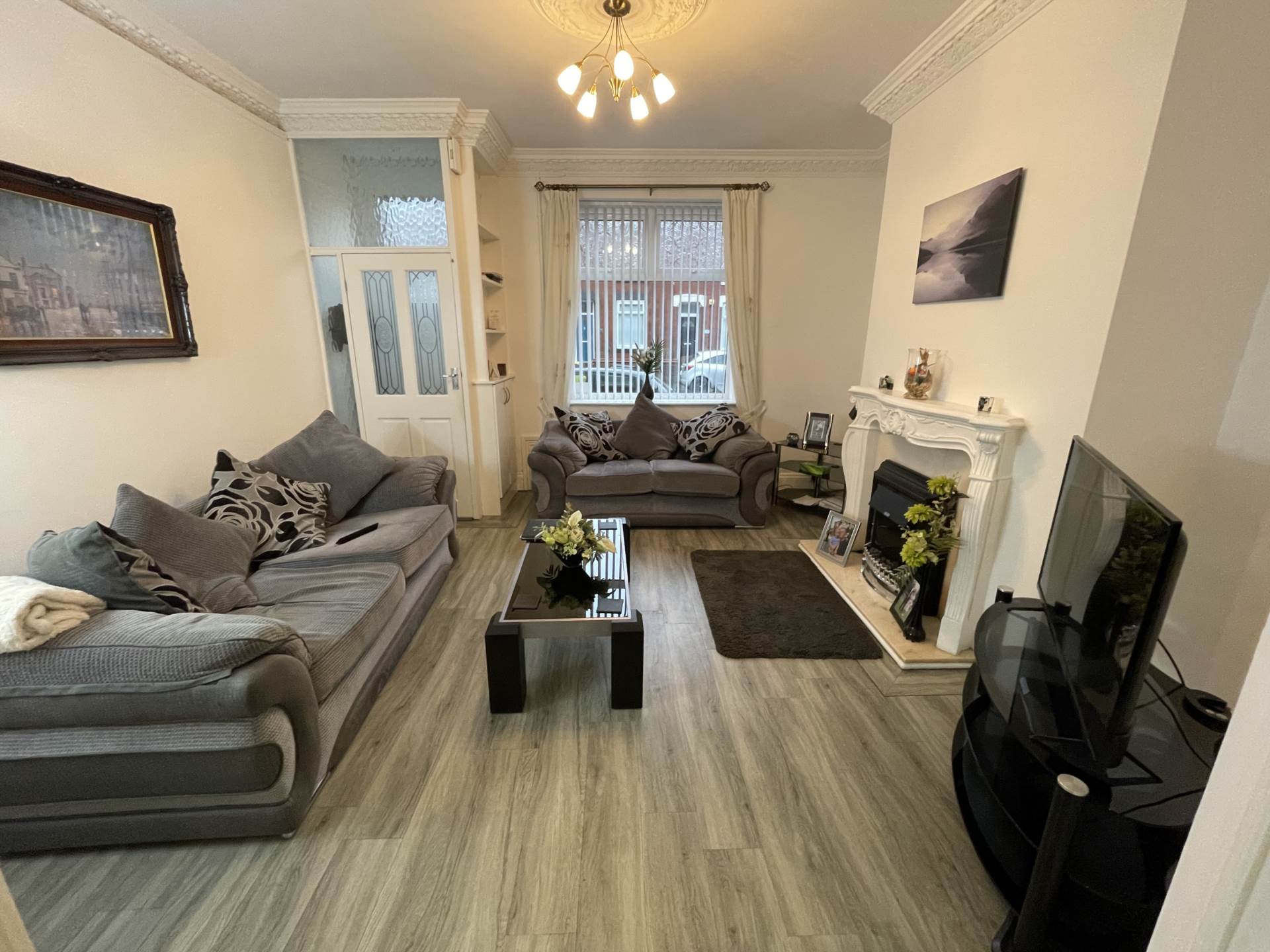 223 Denton Lane, Chadderton, OL9 9DG, Image 4