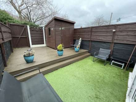 223 Denton Lane, Chadderton, OL9 9DG, Image 14