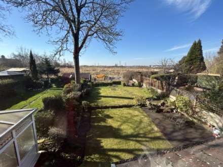 142 Foxdenton Lane, Chadderton, OL9 9QR, Image 2