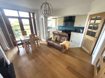 142 Foxdenton Lane, Chadderton, OL9 9QR, Image 9