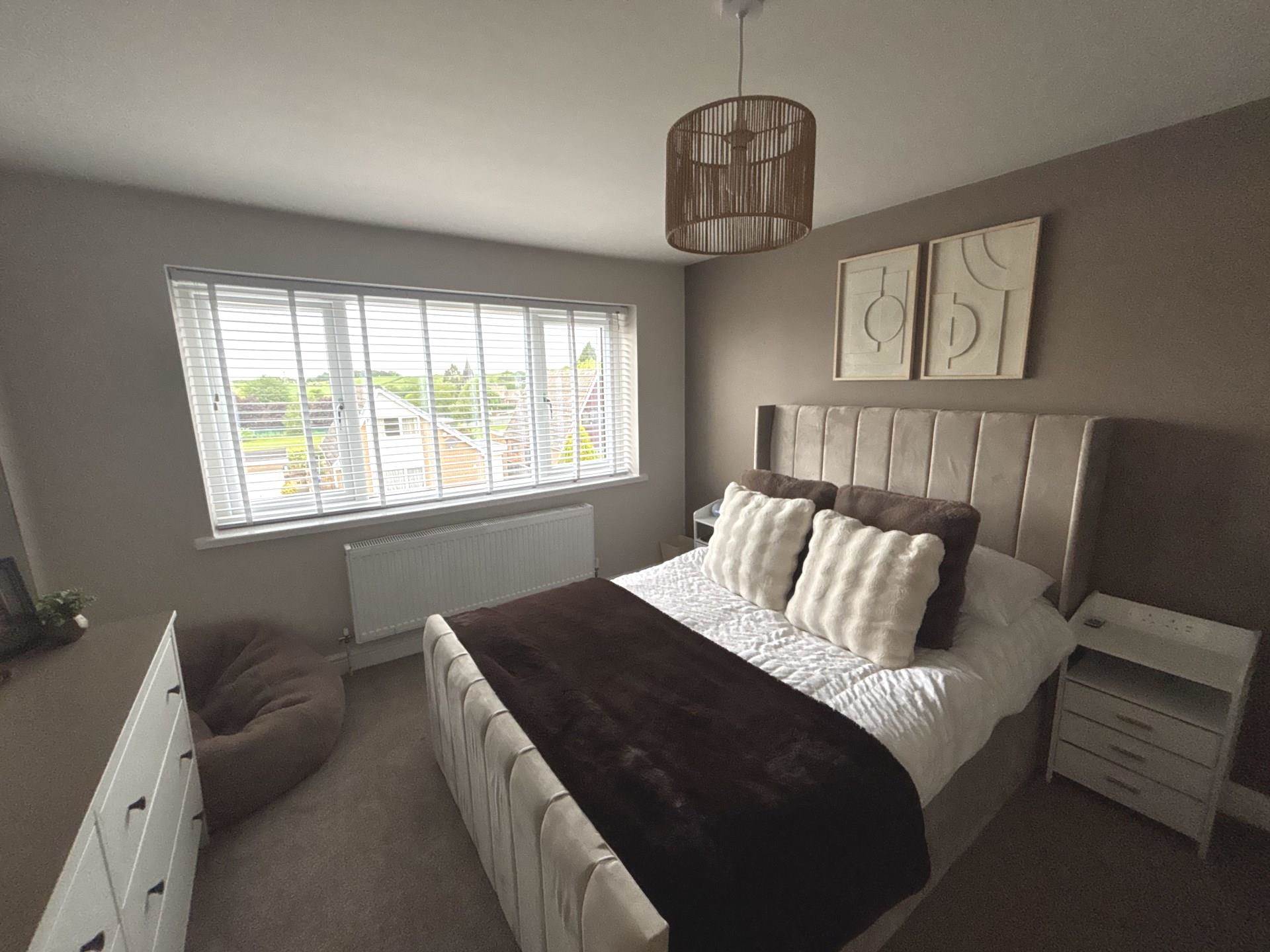 17 Cathedral Road, Chadderton, Image 18
