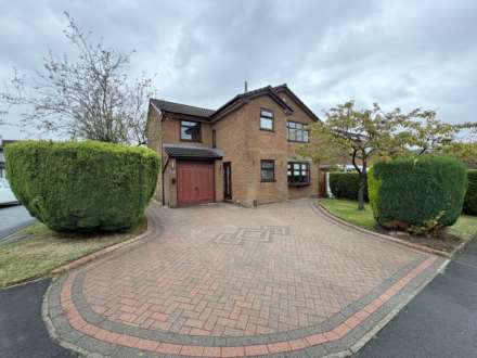24 Birchwood, Chadderton