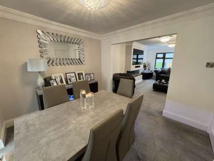24 Birchwood, Chadderton, Image 8