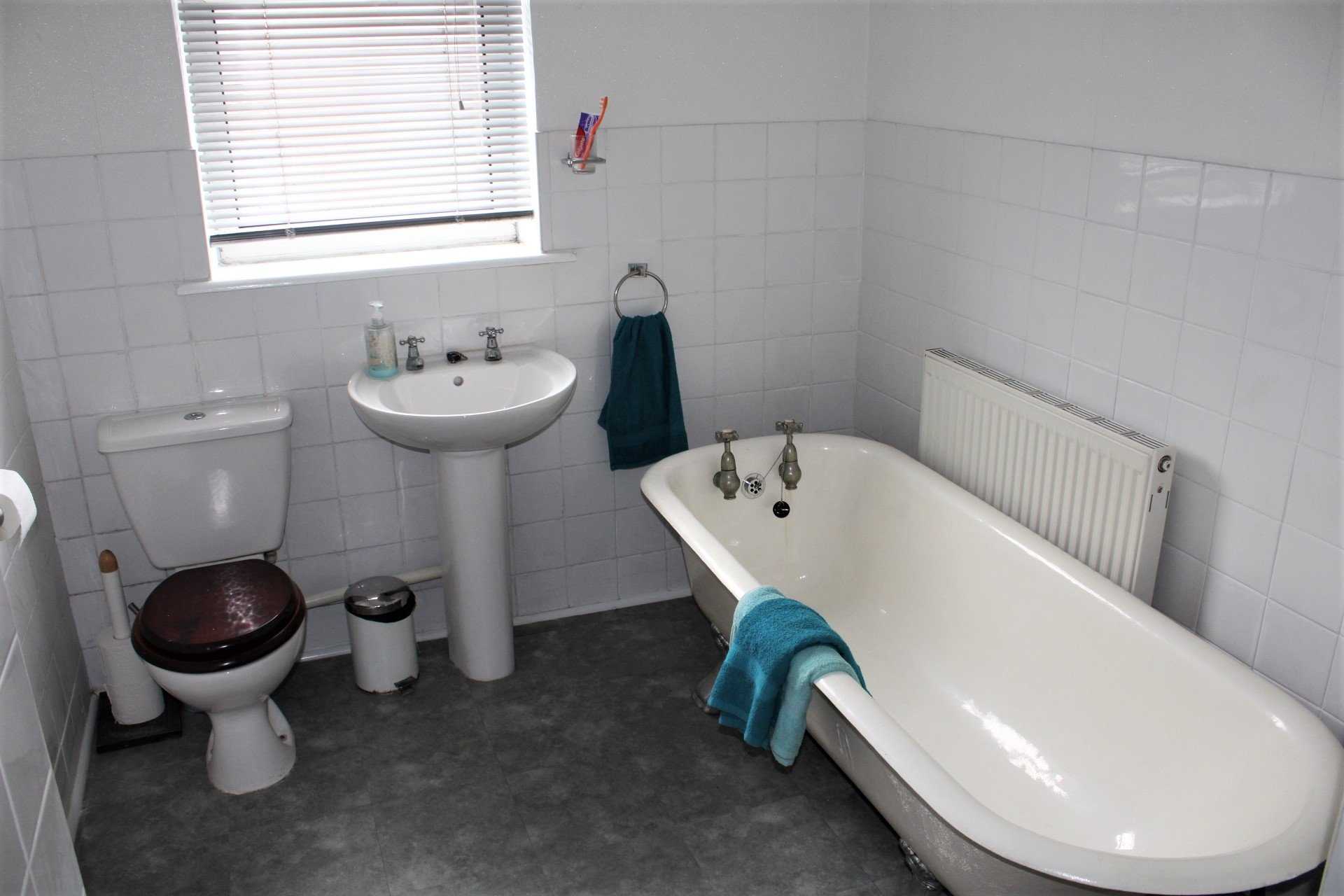 Fields New Road, Chadderton, Image 15