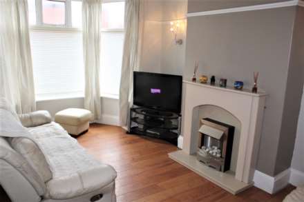 Fields New Road, Chadderton, Image 3