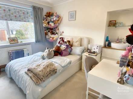 76 Chadderton Park Road, Chadderton, OL9 0QB, Image 15