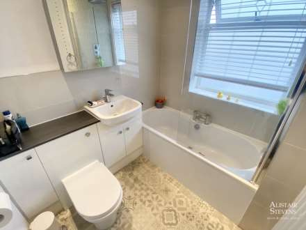 76 Chadderton Park Road, Chadderton, OL9 0QB, Image 19