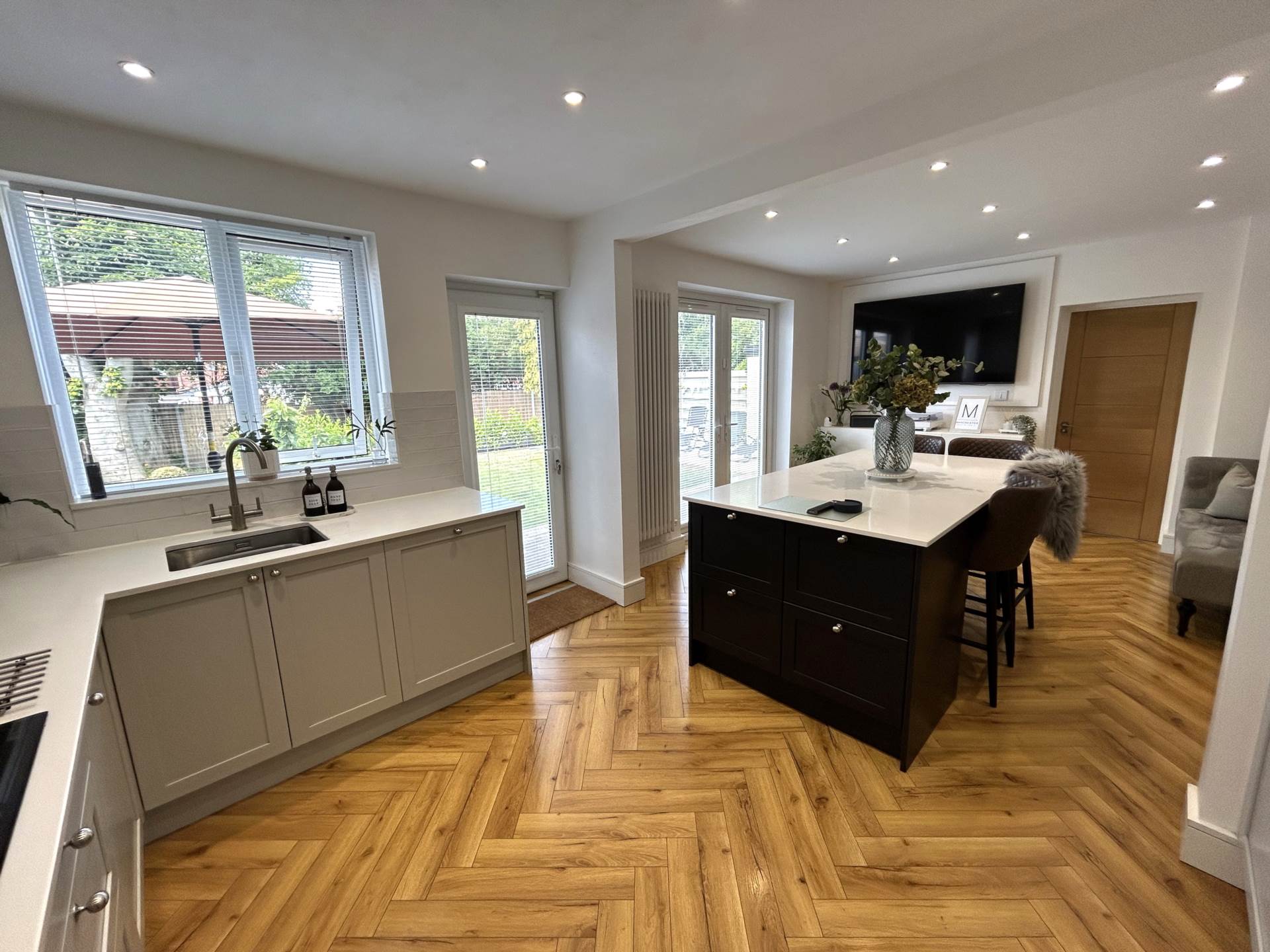 18 Pennine Avenue, Chadderton, OL9 8PH, Image 3