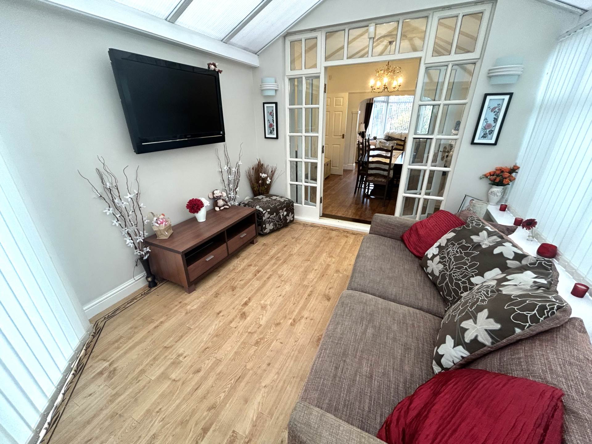540 Broadway, Chadderton, OL9 9NJ, Image 12